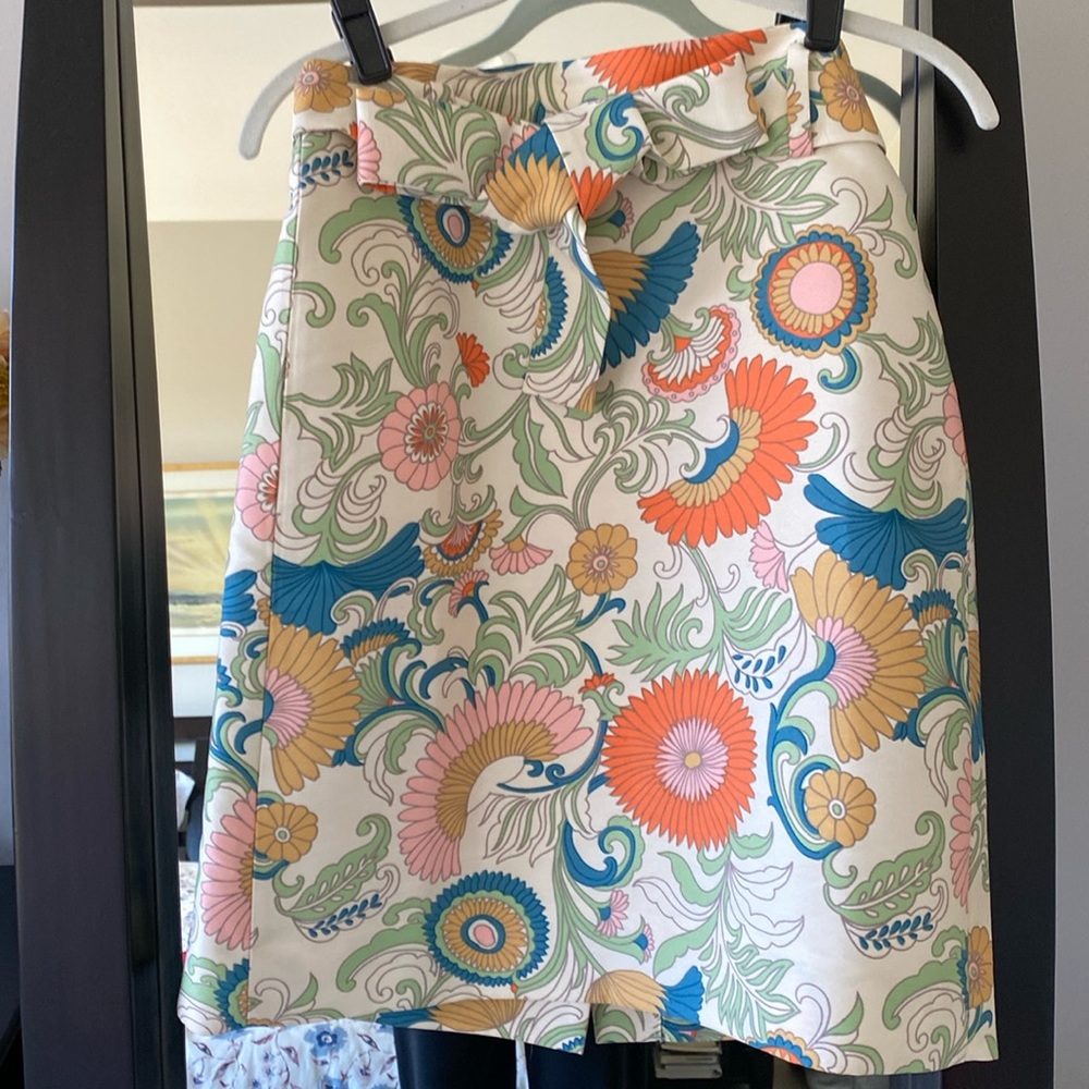 Cute J. Crew Skirt. Size 6P - Picture 1 of 5